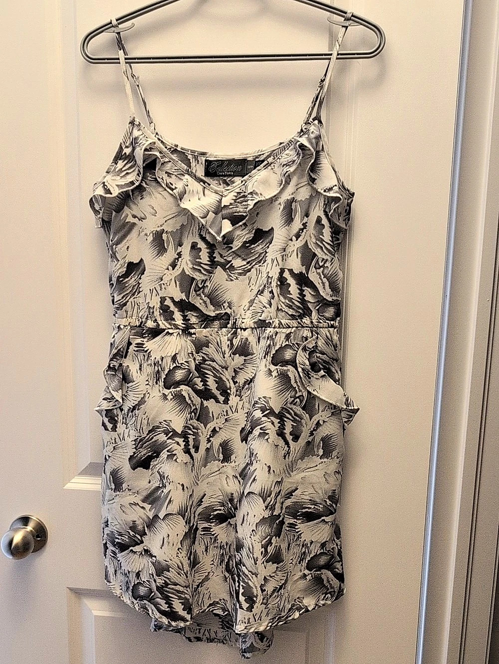 Costa Blanca Floral Mini Dress Gray & Black